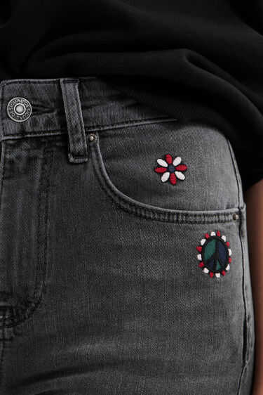 Push-up skinny jeans met borduursels | Desigual
