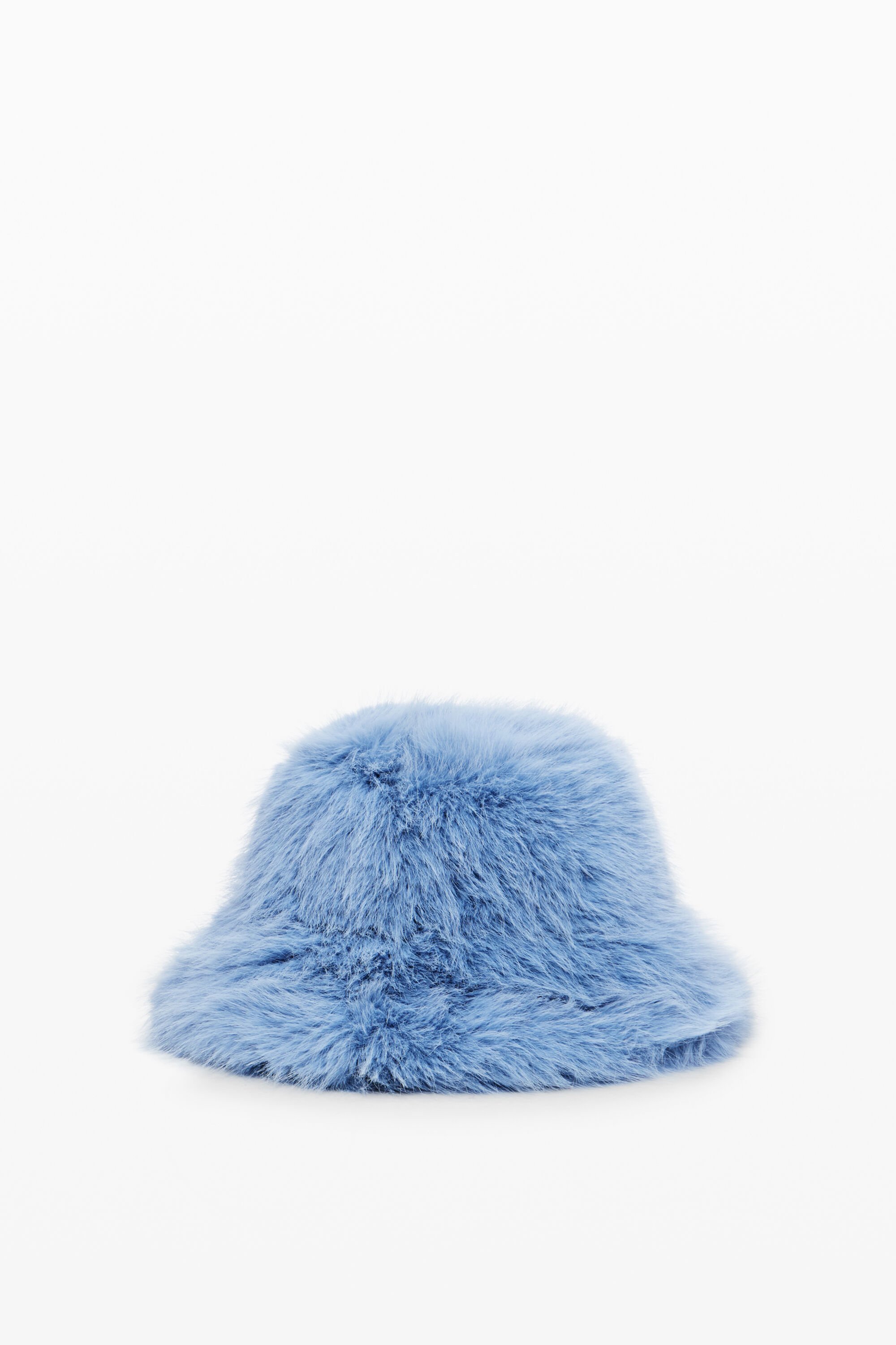 Faux fur bucket hat