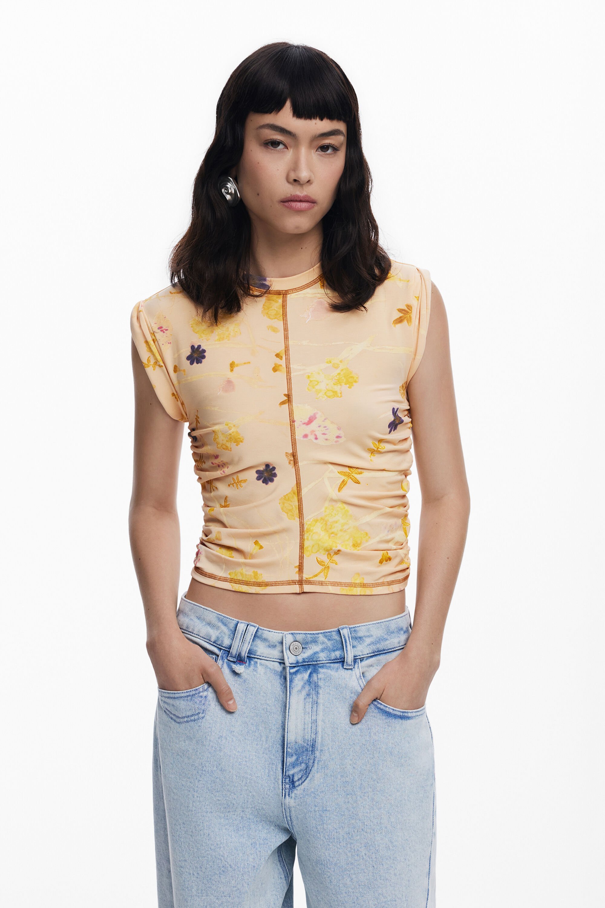 Camiseta flores
