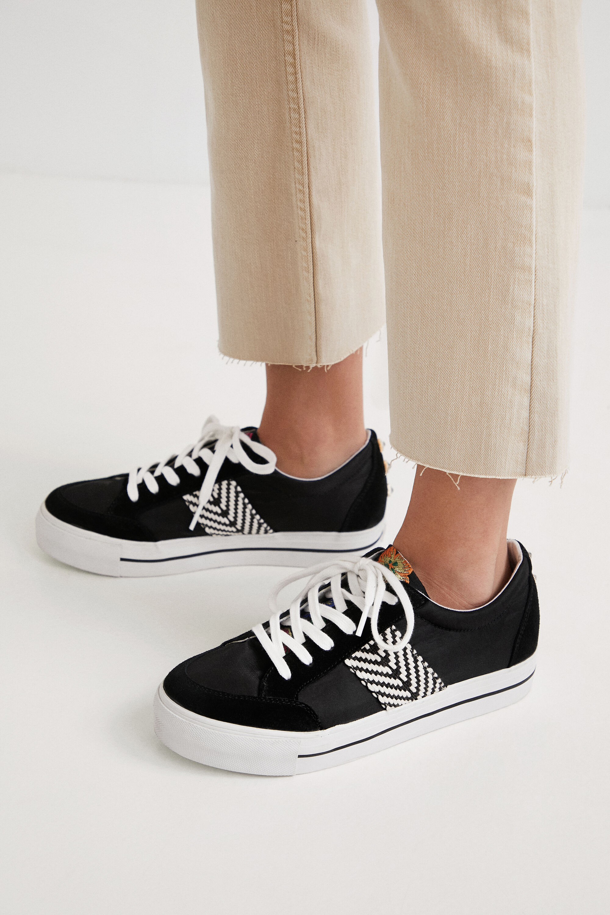 Zapatillas desigual on sale negras
