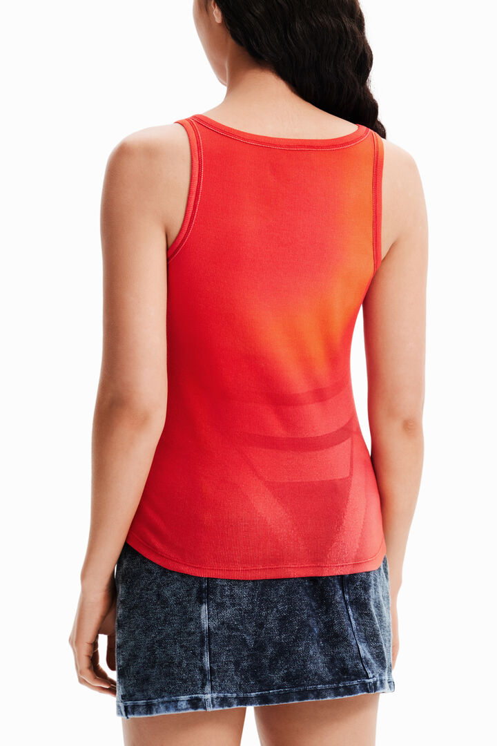 Camiseta tirantes caras Nathy Peluso | Desigual
