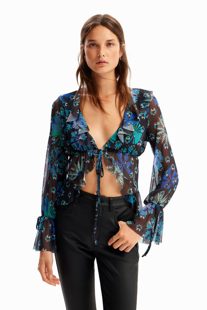 Blusa tule folhos
