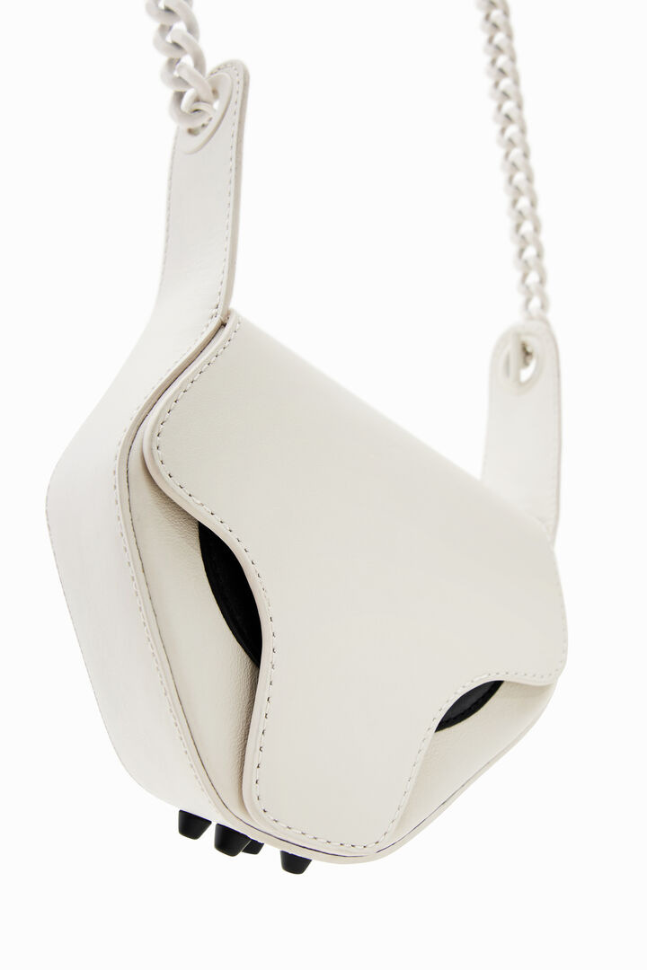 Maitrepierre leather messenger bag | Desigual