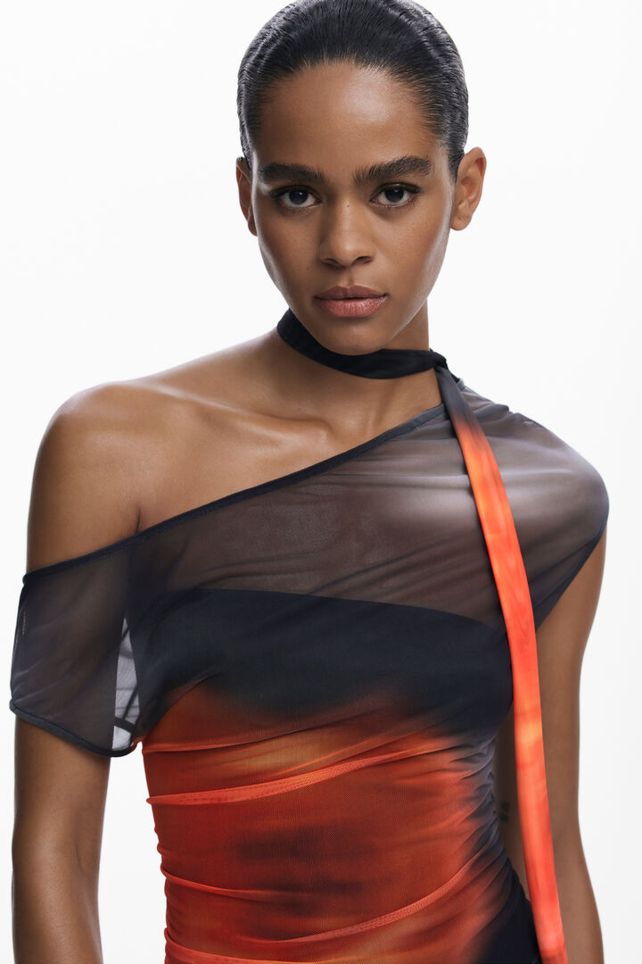 Robe drapée à décolleté asymétrique fleur | Desigual