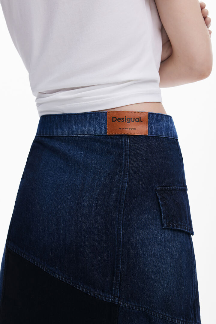 Falda midi vaquera cruzada | Desigual