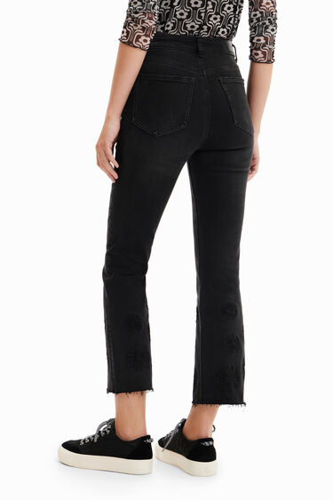 Cropped flared jeans met borduursels | Desigual