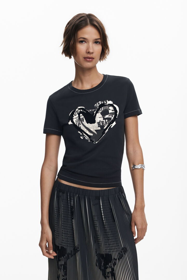 Newspaper heart T-shirt