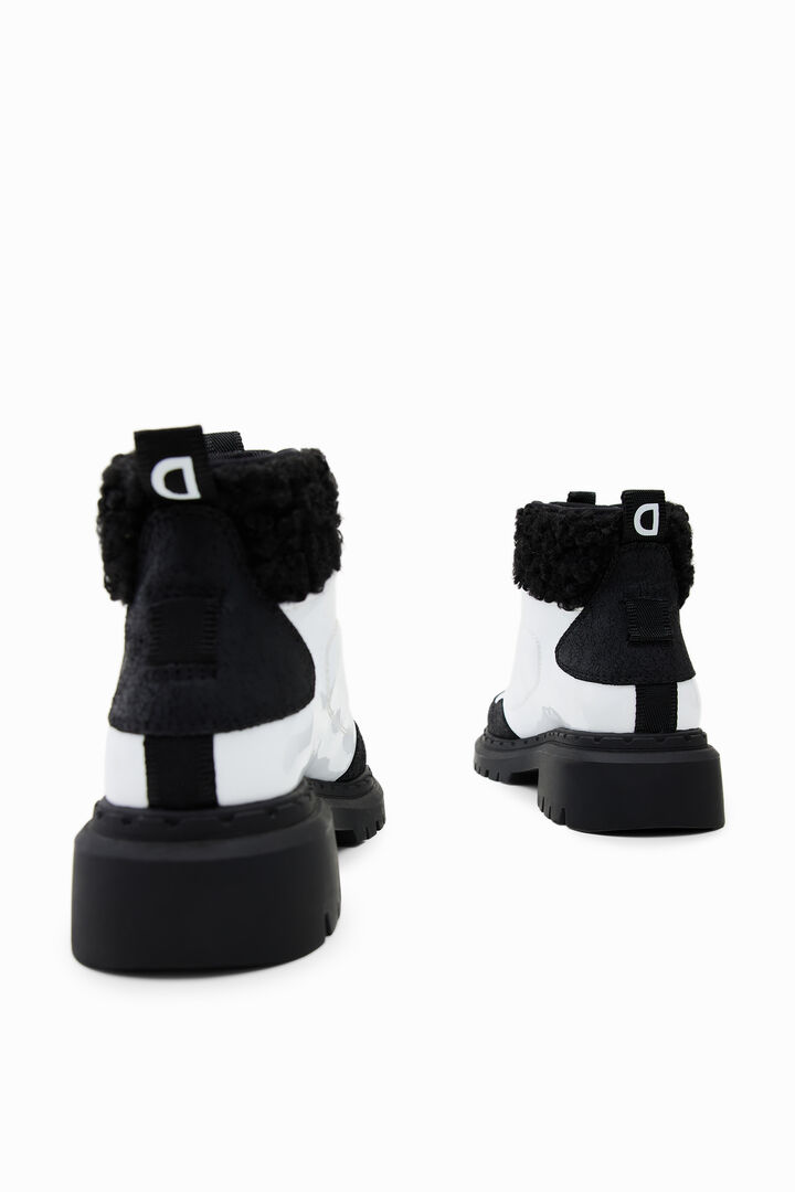 Lace-up trekking boots | Desigual