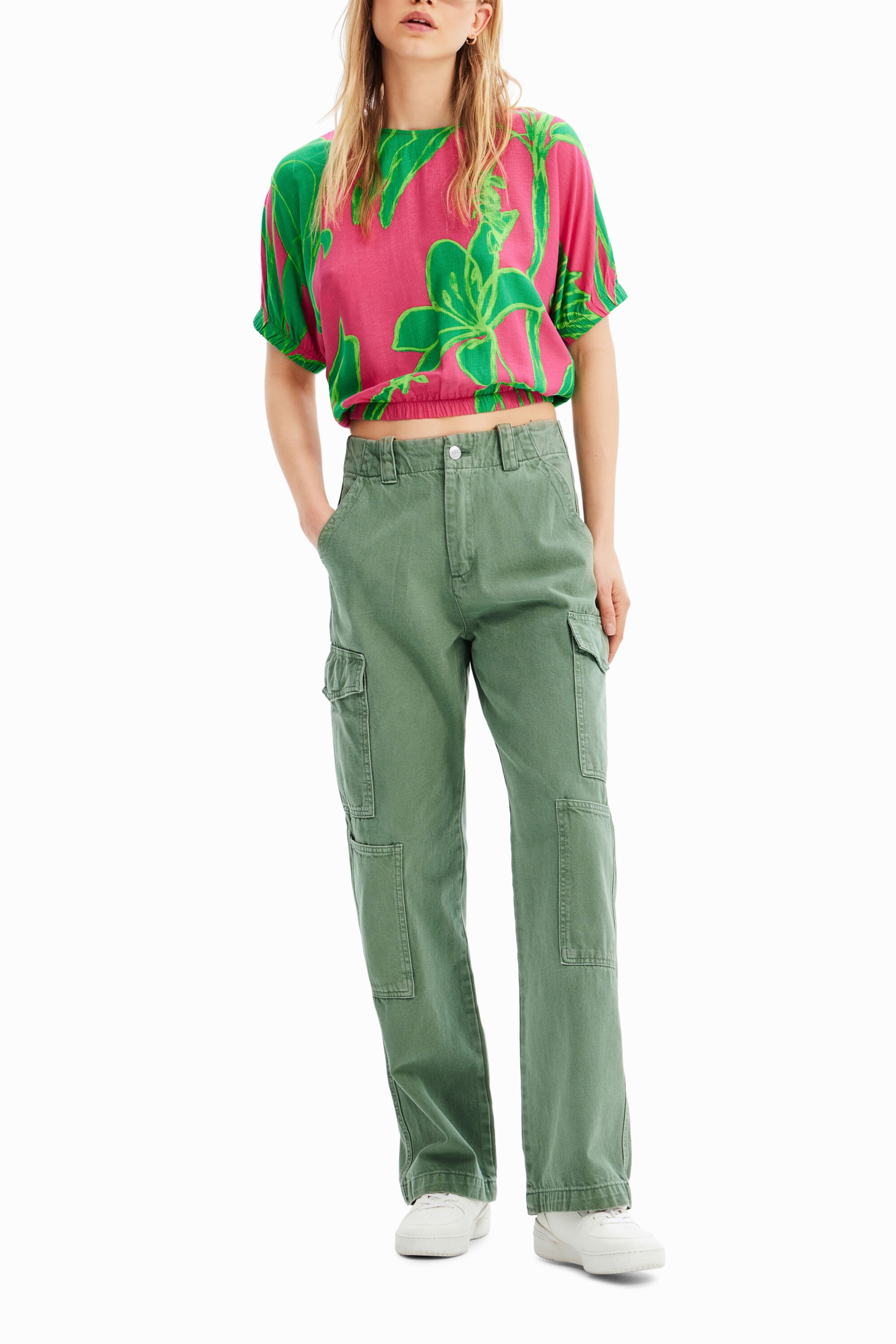 Kurze gebauschte Bluse Tropenmuster