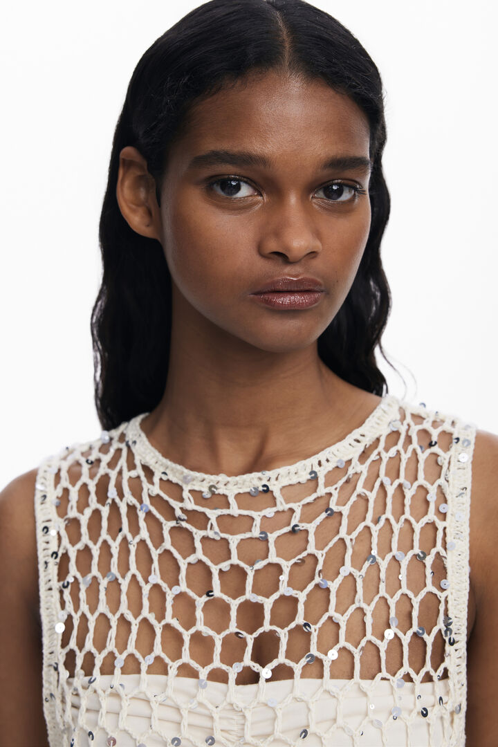 Wrap dress with net appliqués | Desigual