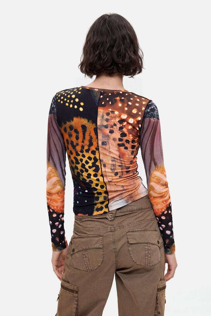 Camiseta estampada manga longa