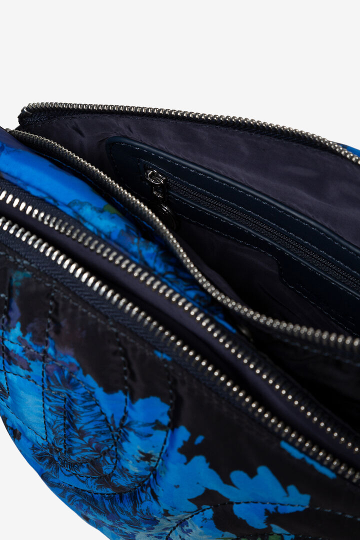 Padded sling bag with floral camouflage | Desigual