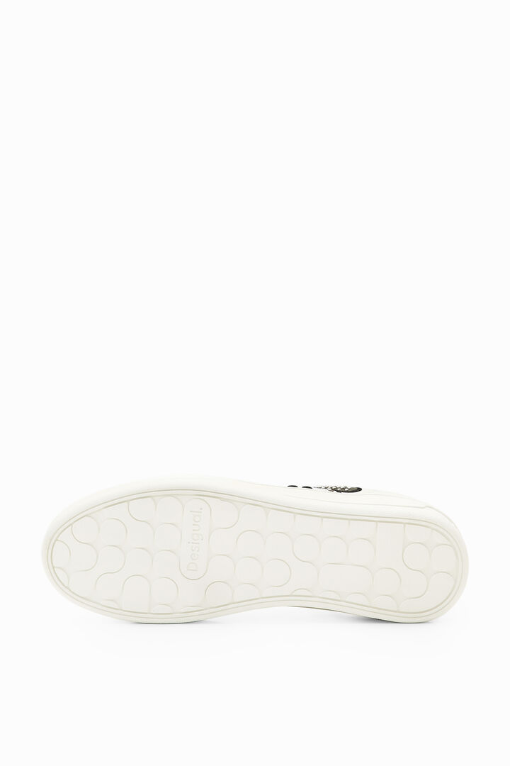 Disney's Mickey Mouse stud sneakers | Desigual