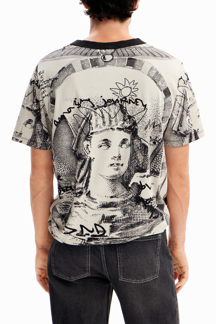 Camiseta esfinge contraste | Desigual