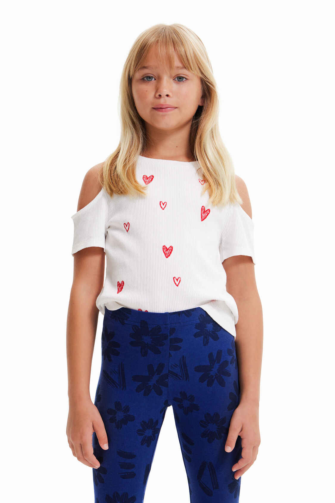 muñeca Oficial Compra Camiseta cut-out corazones de niña I Desigual.com