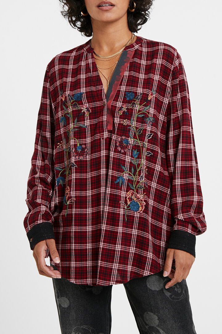 Tartan blouse embroideries | Desigual
