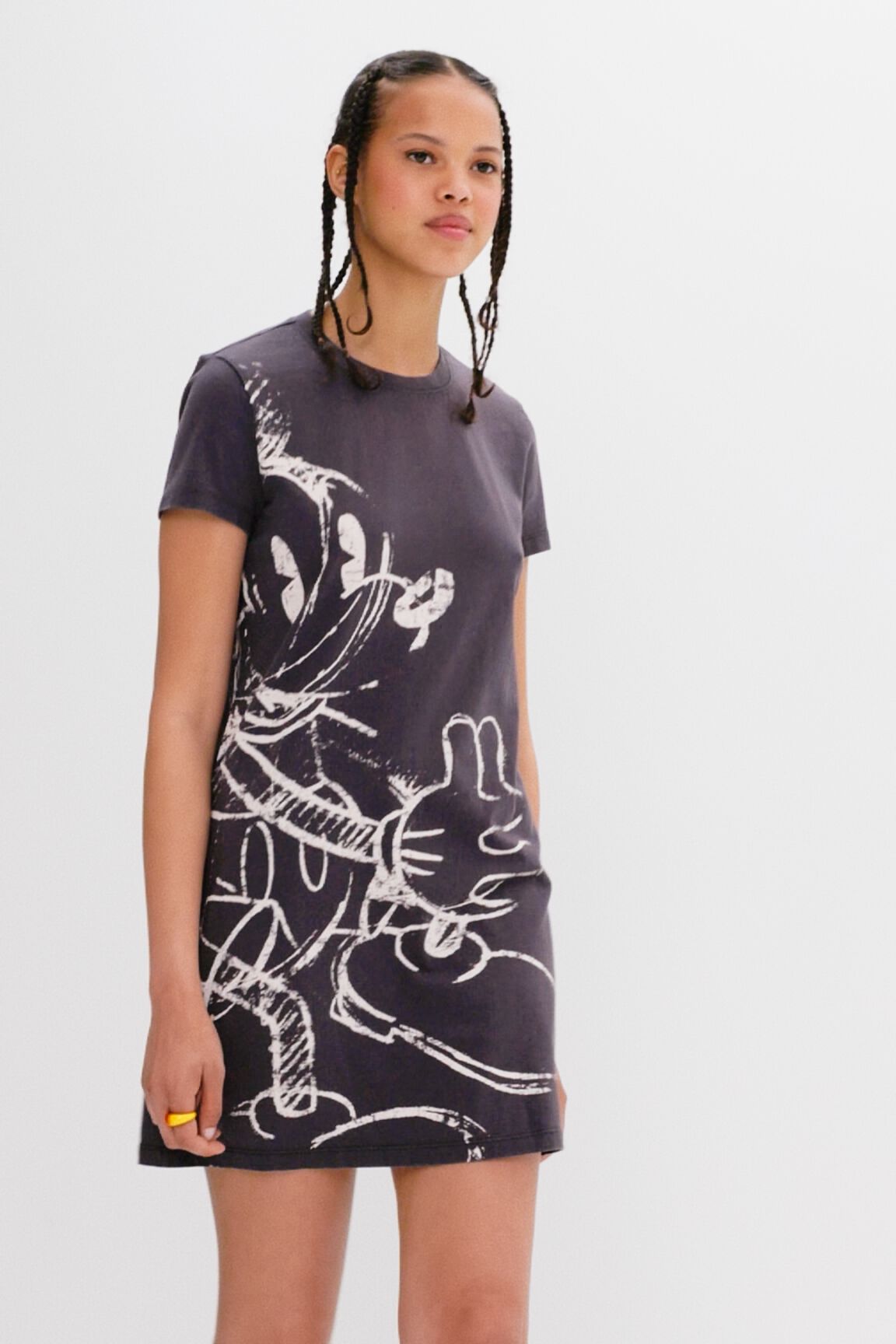 Vestido mickey mouse hotsell zara