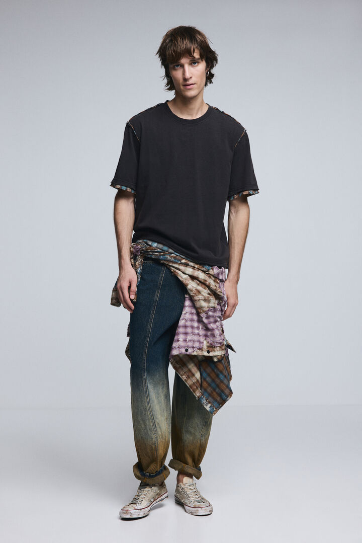 Short-sleeve T-shirt with seam details | Desigual