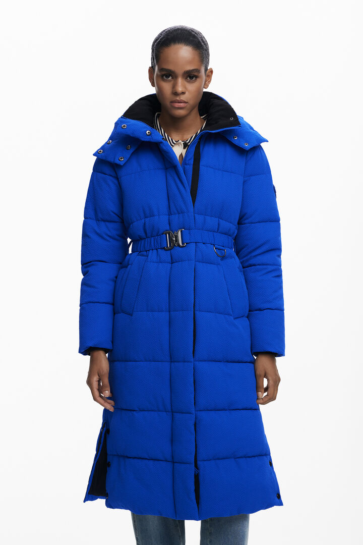 Veste matelassée longue avec ceinture | Desigual