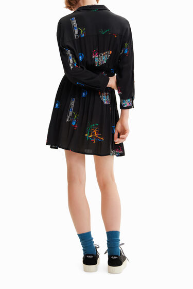 Vestit curt camiser il·lustracions | Desigual