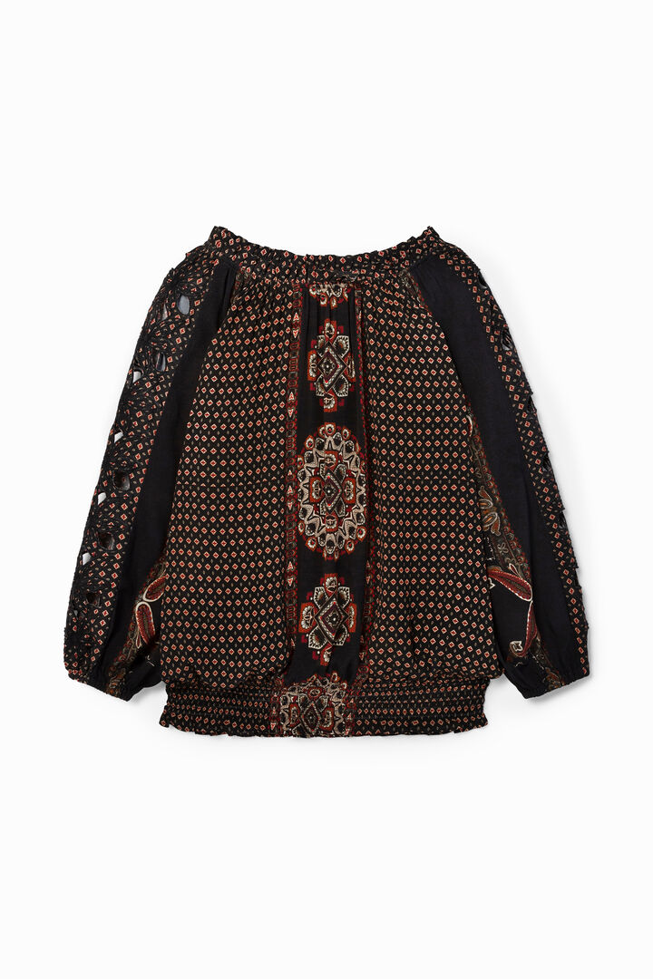 Loose blouse boat neck | Desigual