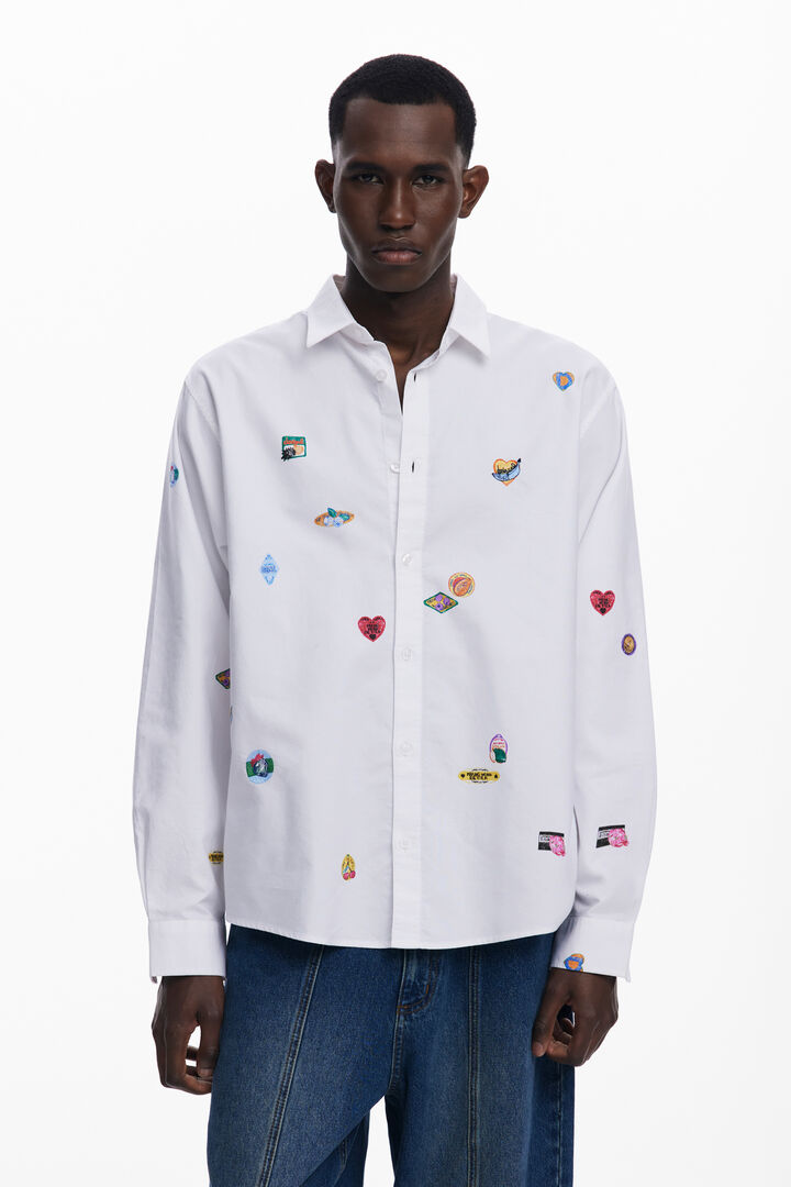 Long-sleeve shirt with drawings