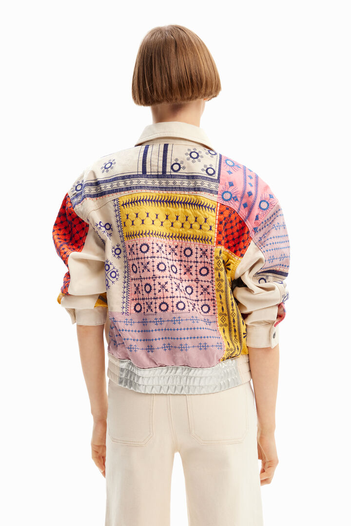 Short embroidered denim jacket