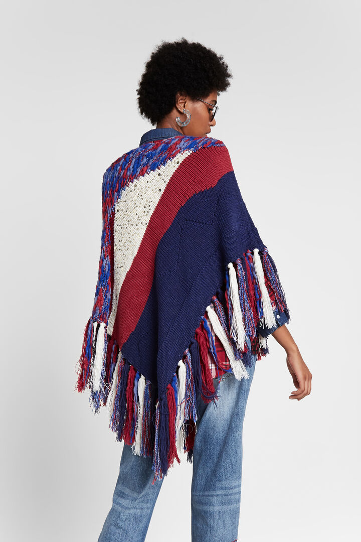 Knit patch poncho | Desigual