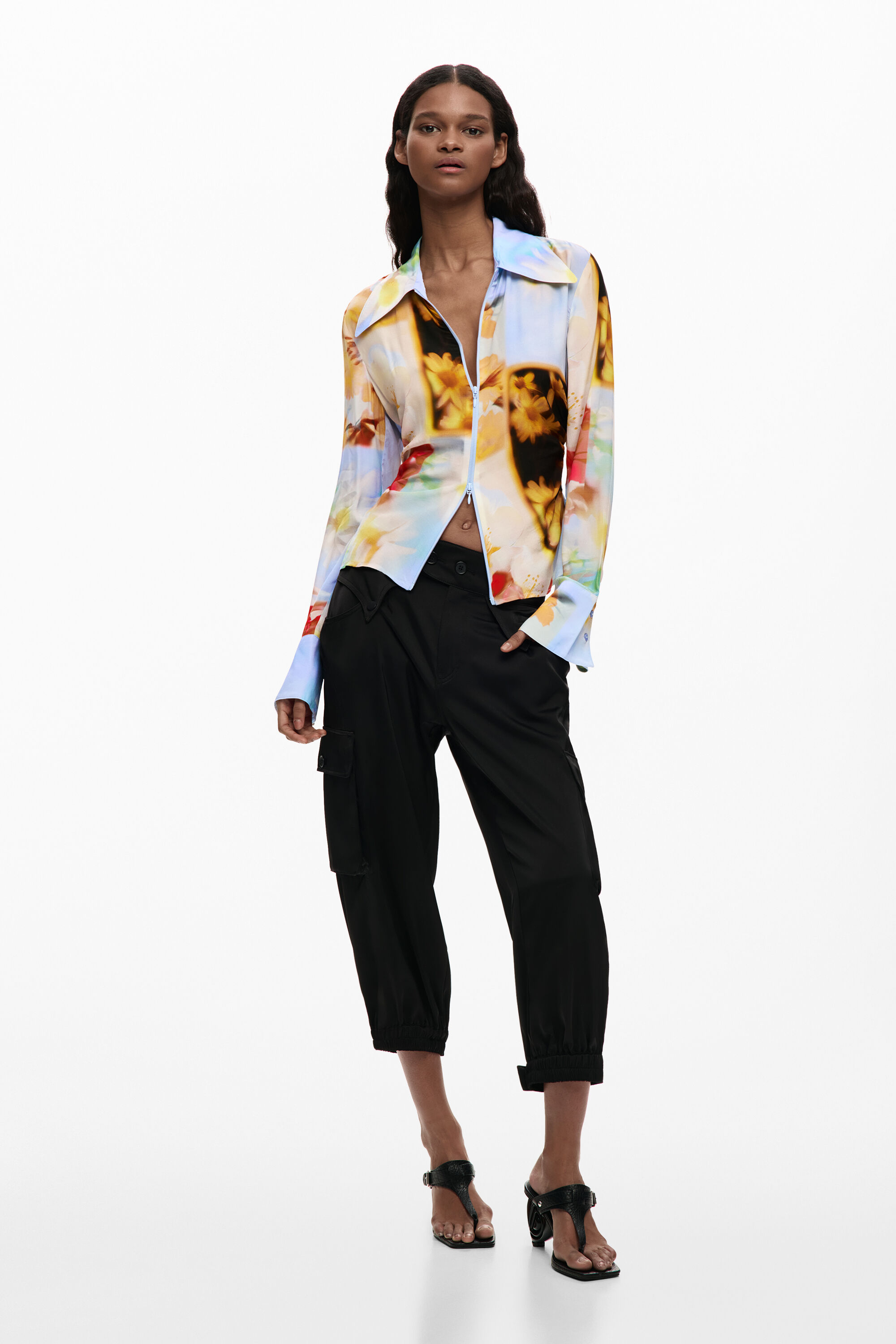 花柄のゆったりとしたシャツ 黄色 女性用 I Desigual.com