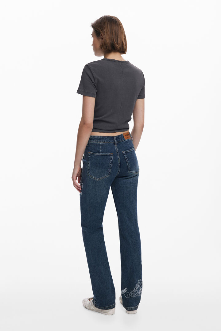 Embroidered jeans with square pockets | Desigual