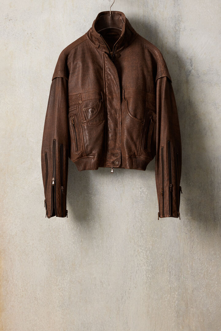 Chaqueta piel cremalleras studio