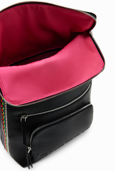 Motxilla mitjana solapa brodats | Desigual