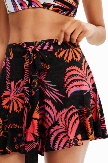 Tropical ruffle shorts | Desigual