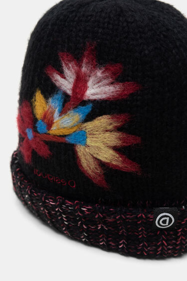 Knit cap with turn-up brim | Desigual