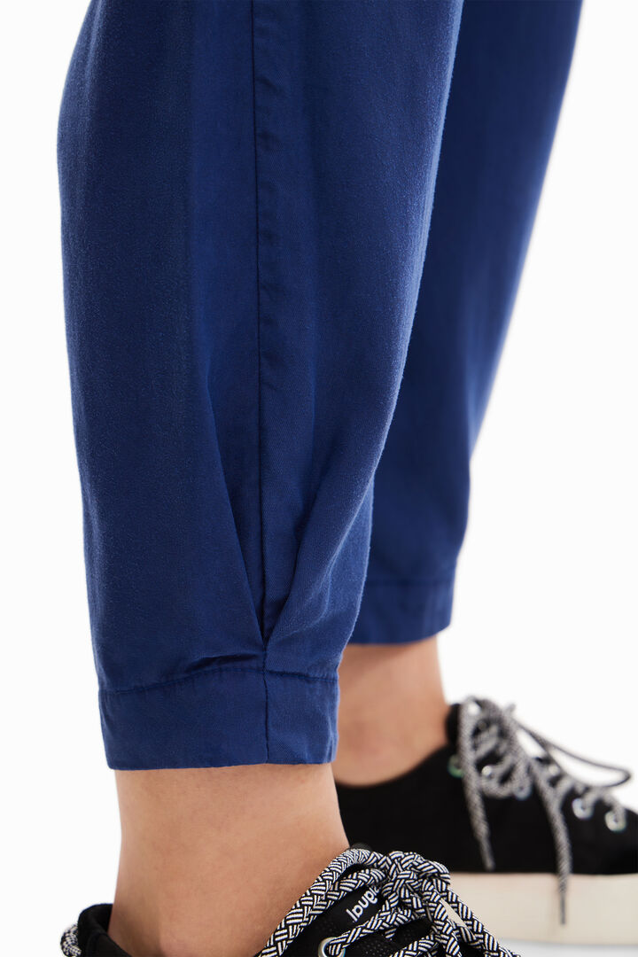 Pantalón slouchy pinzas | Desigual