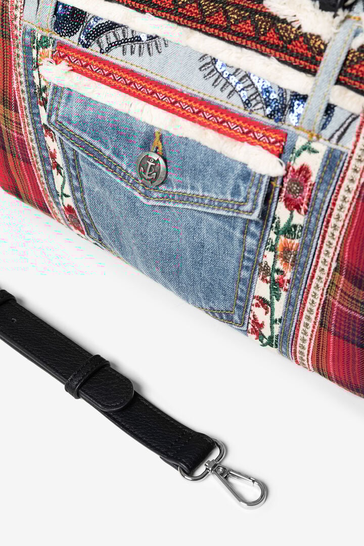 Patches red and denim shoulder bag | Desigual