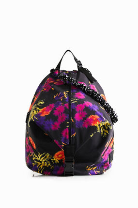 Small sporty multiposition backpack