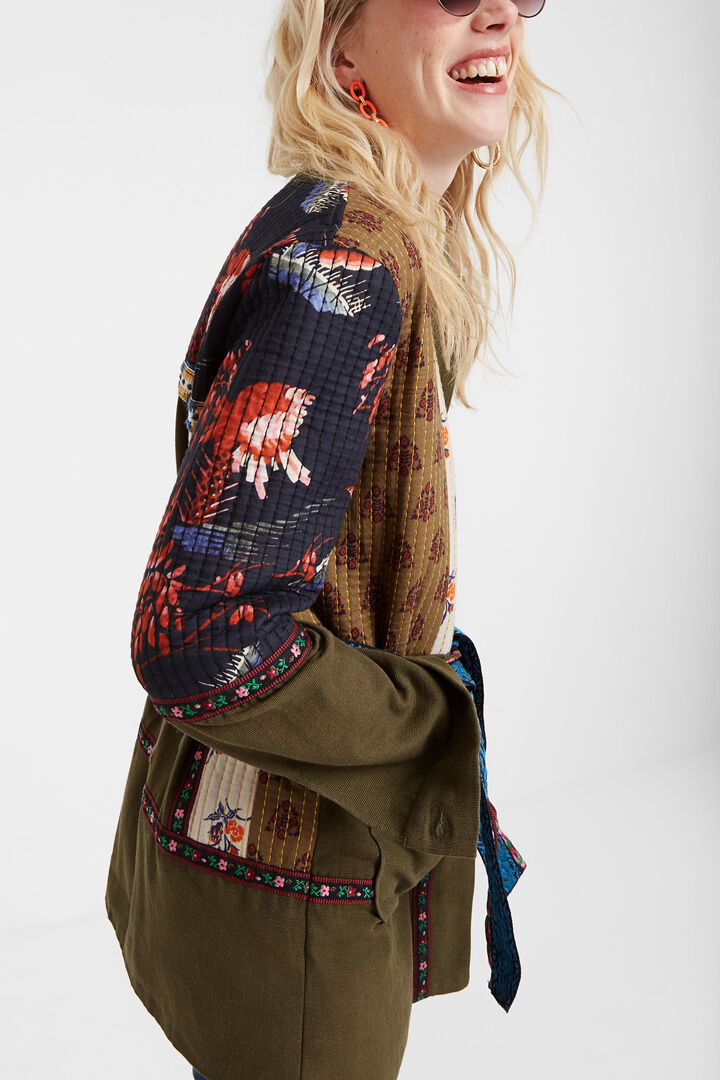 Parka sahariana patch estampados | Desigual