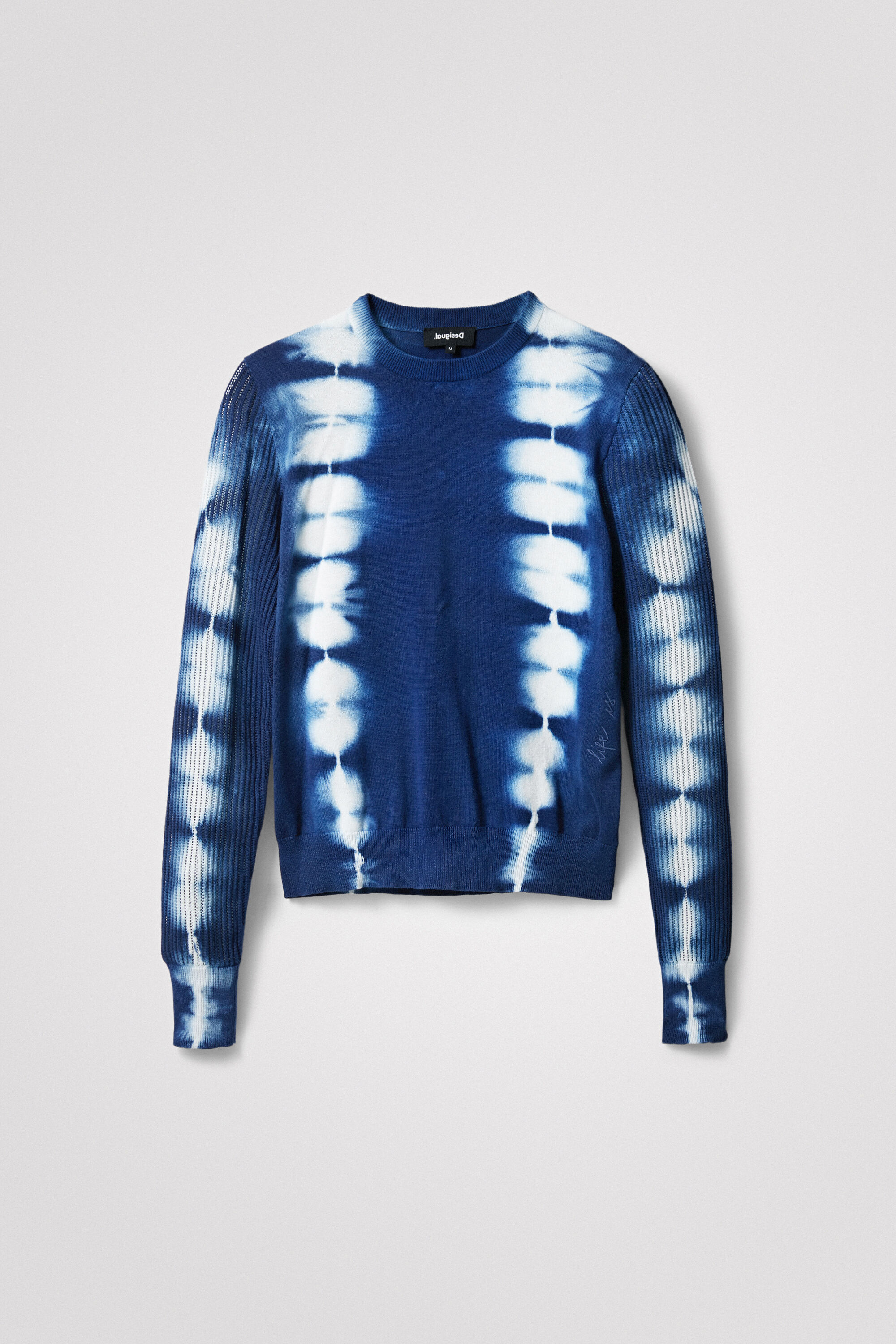 Blue tie top dye jumper