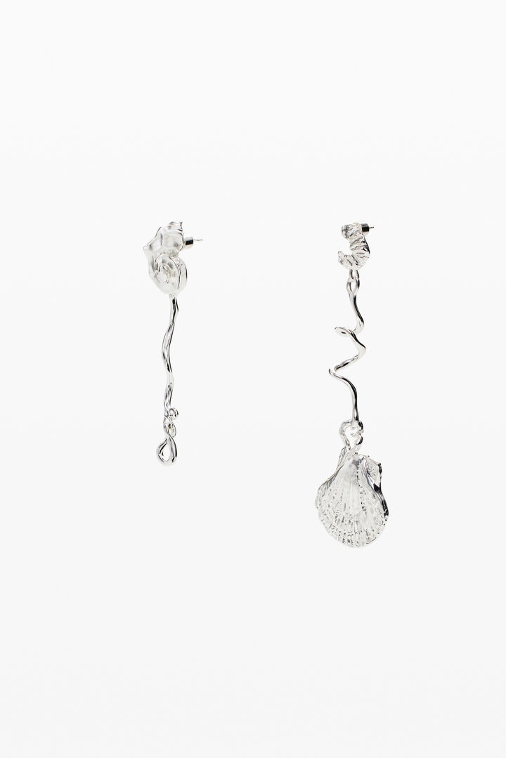 Irregular gold shell earrings Zalio | Desigual