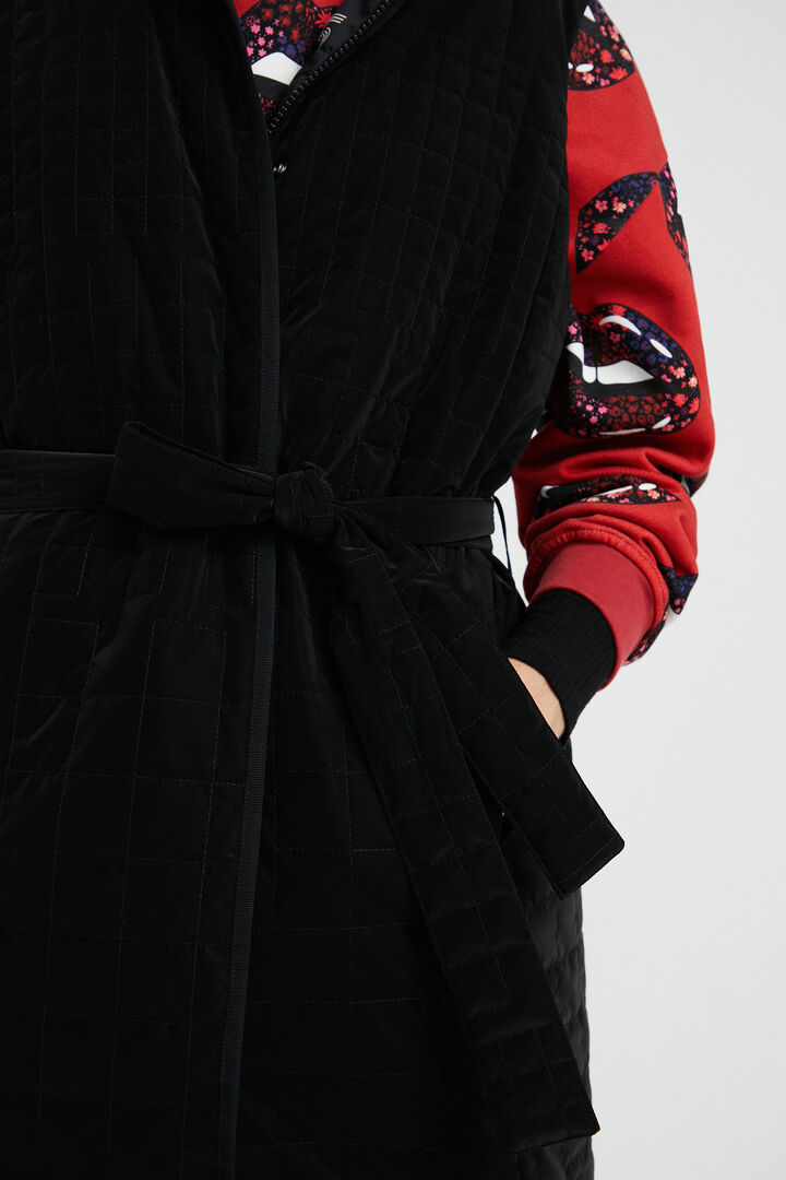 Long quilted gilet | Desigual