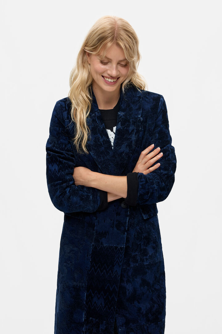 Long printed coat