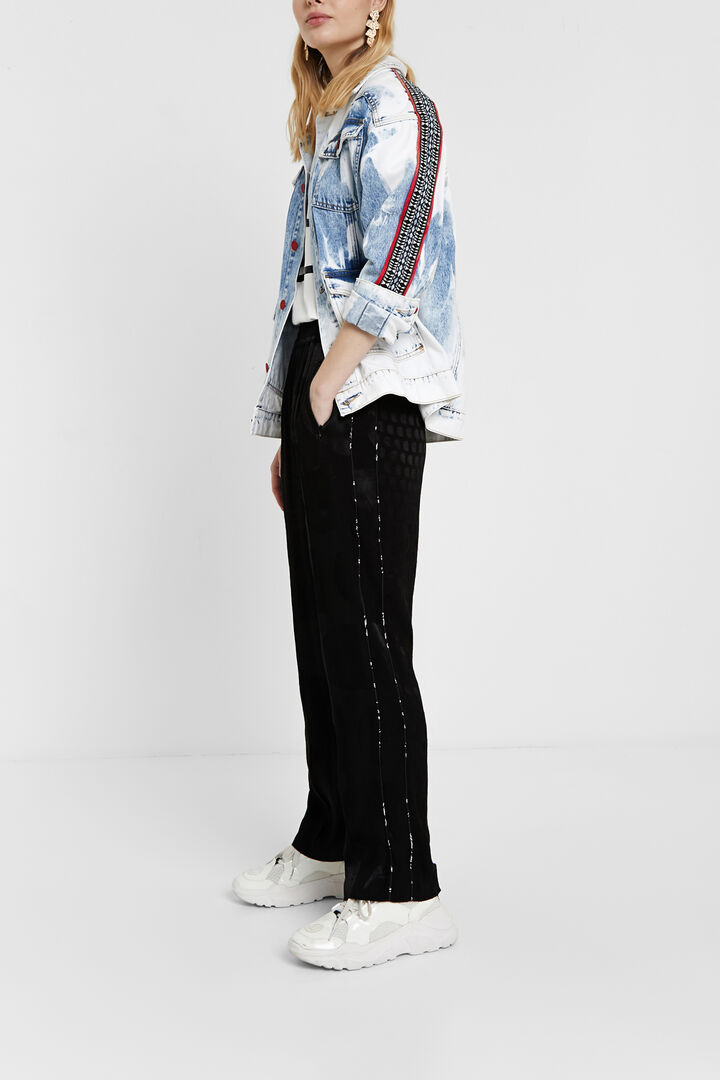 Trousers in glossy logomania | Desigual
