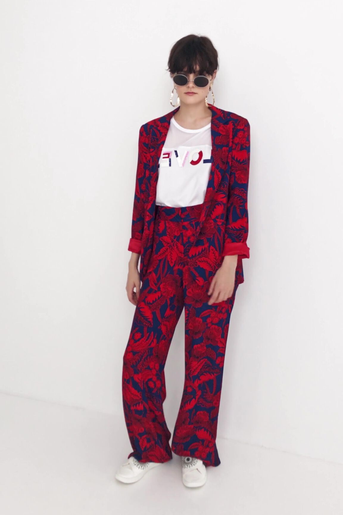 Burgundy floral blazer sale