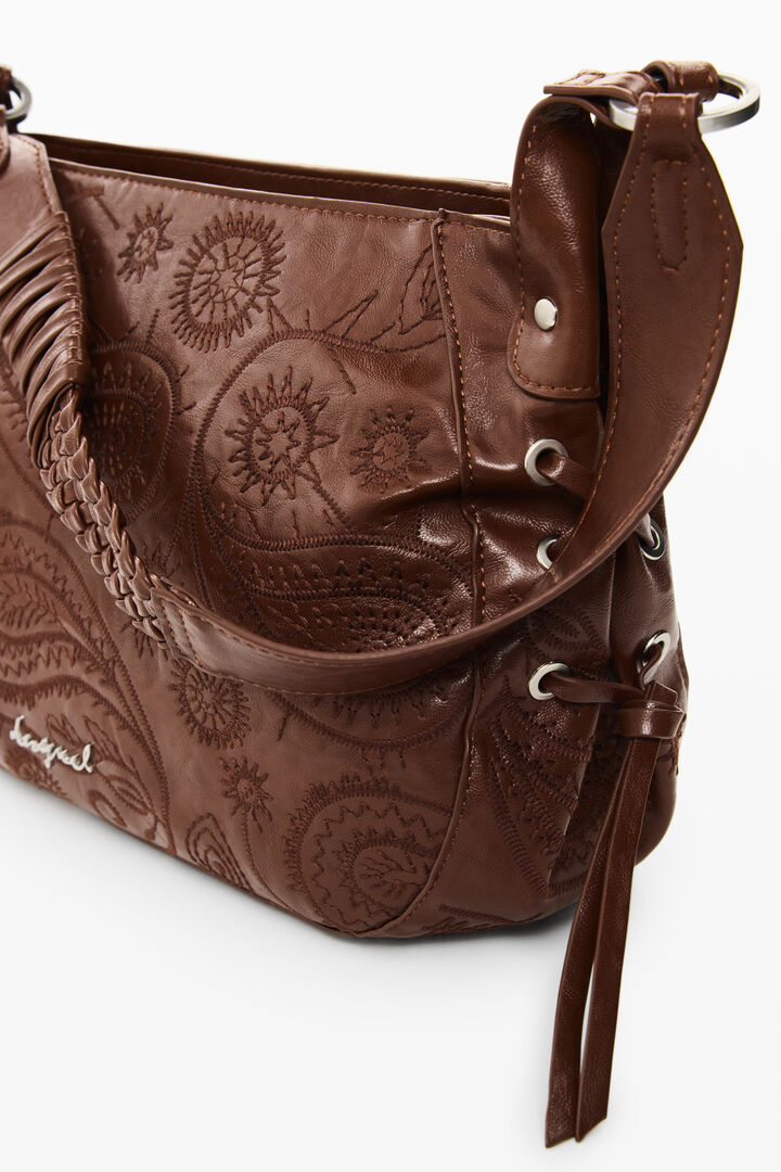 Mittelgro&szlig;e tasche