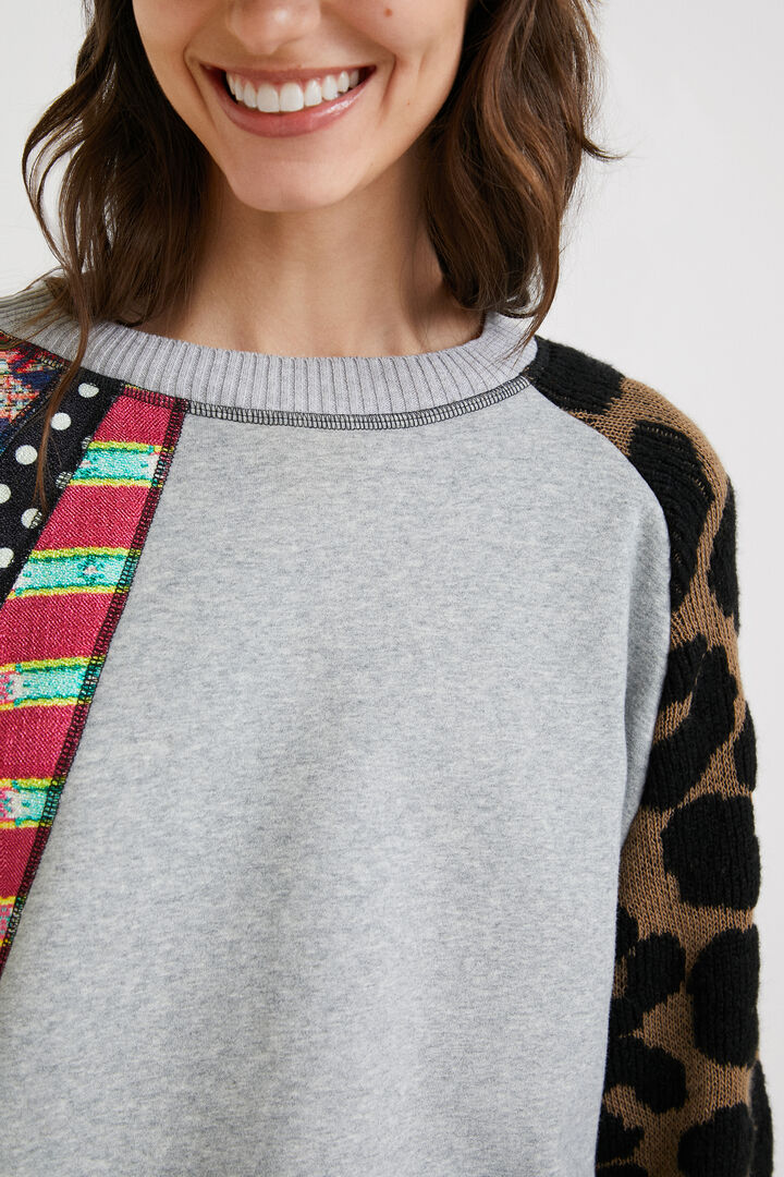 Sudadera felpa patch | Desigual
