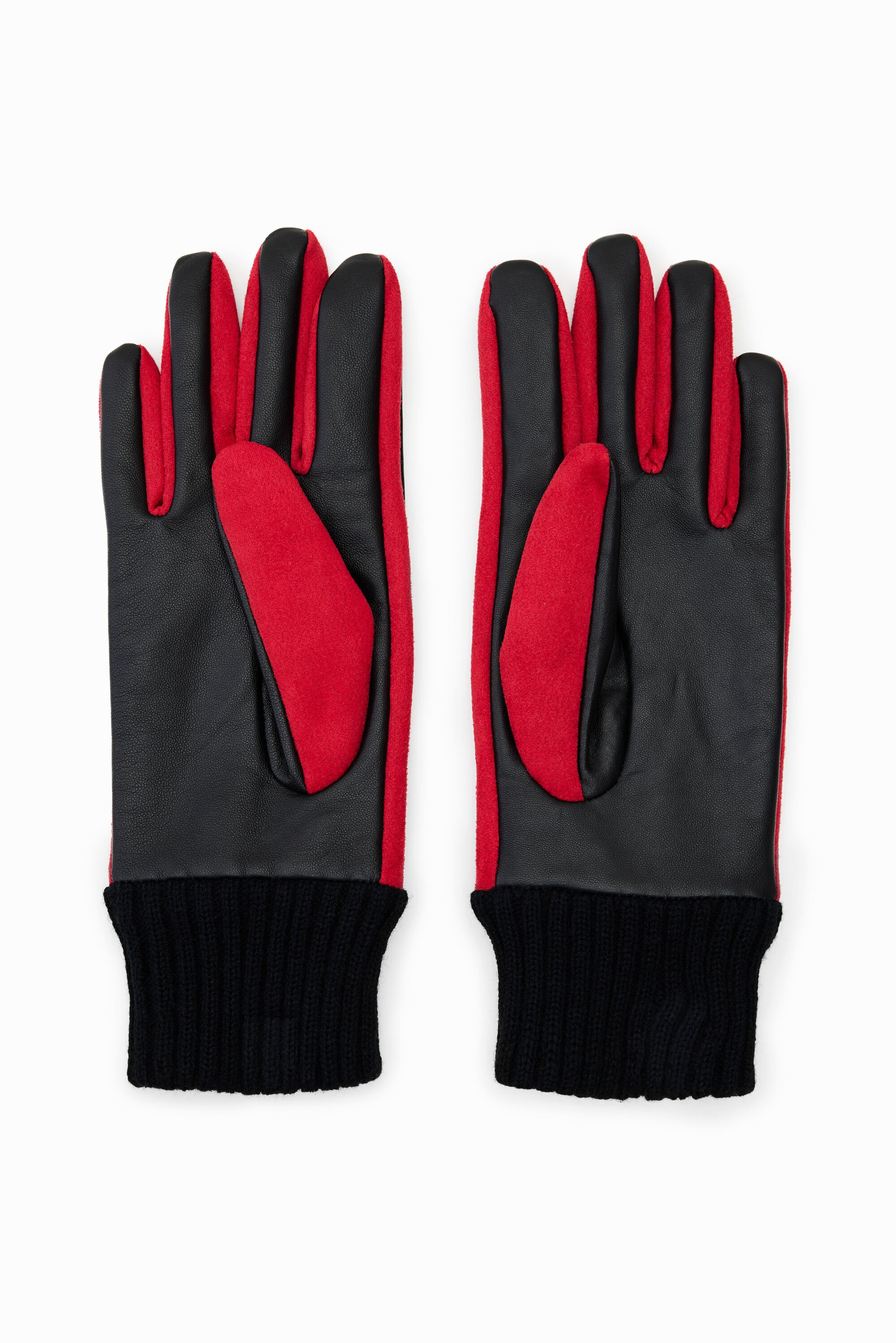 Gants logo Desigual