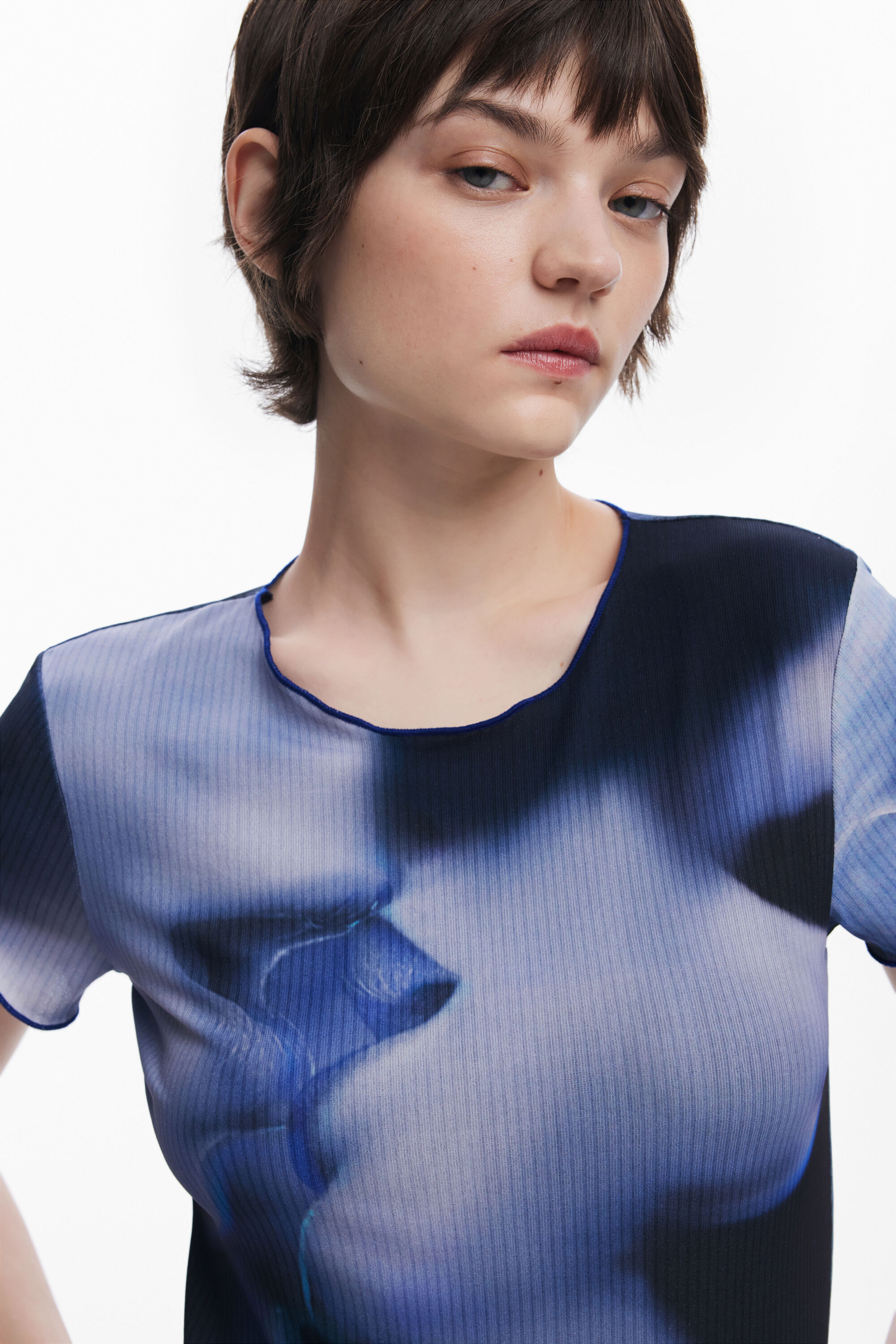 売れ筋商品|||デジグアル Tシャツ トップス レディース Women's Kiss short-sleeve T-shirt Ink blue Kiss short-sleeve T-shirt Women's I Desigual.com