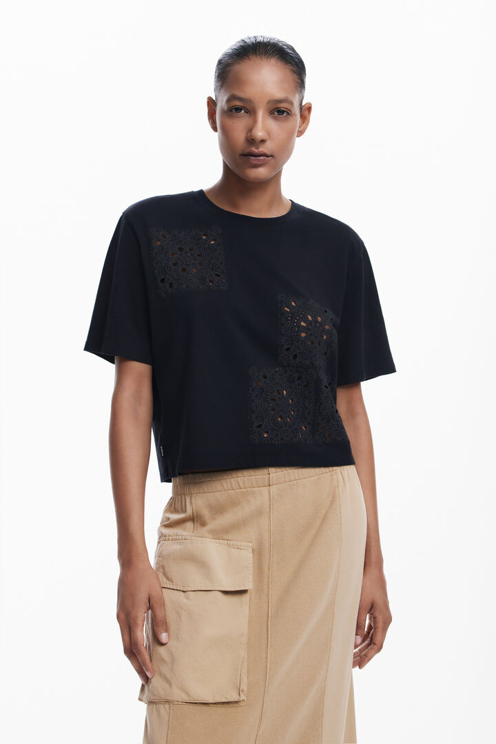 Plain T-shirt details | Desigual