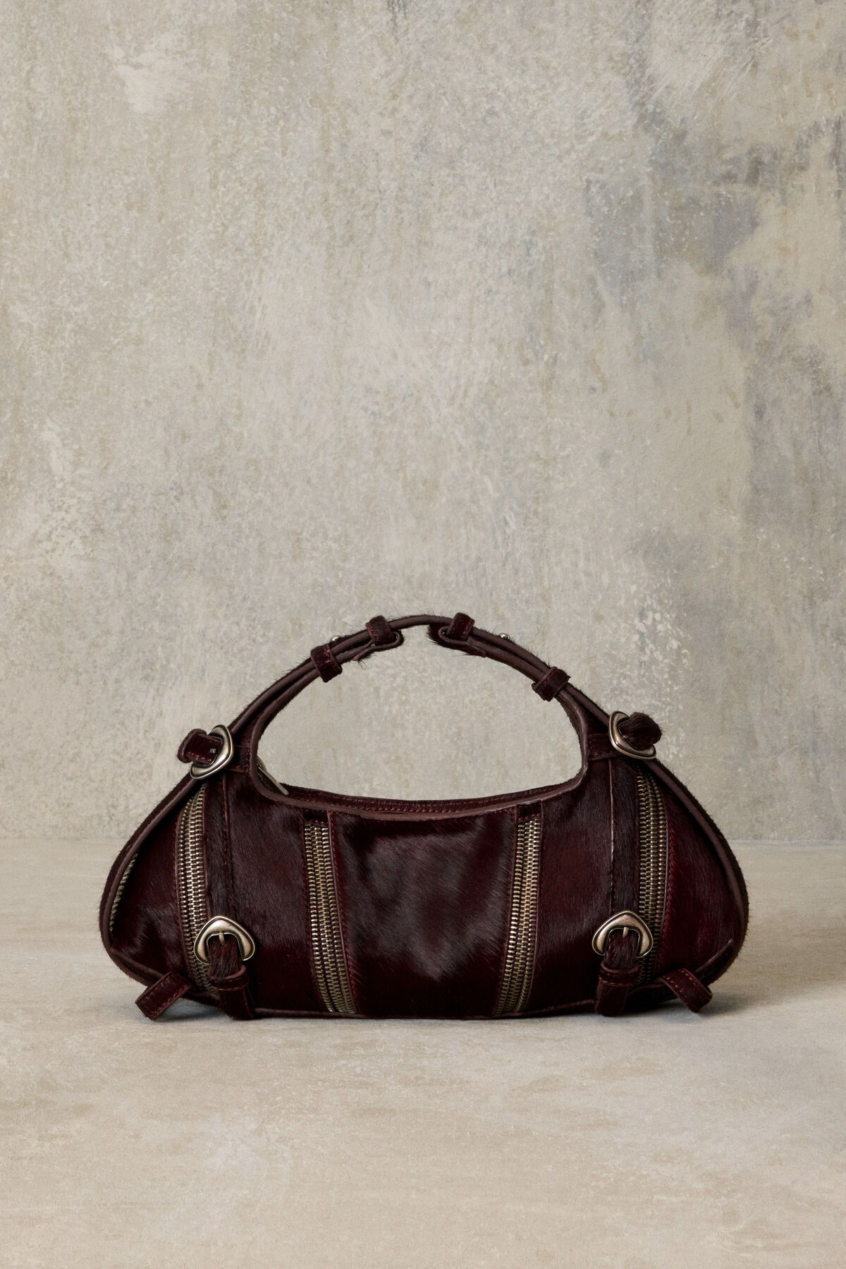 Sac moyen en cuir avec fermetures éclair studio